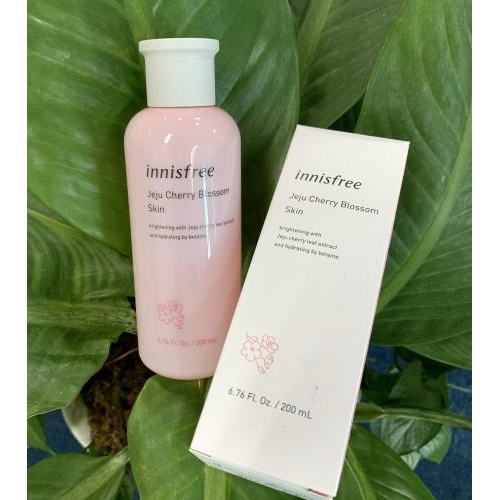 TONER HOA ANH ĐÀO INNISFREE