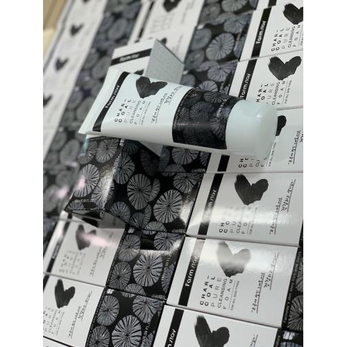 SỮA RỬA MẶT TỪ THAN TRE HOẠT TÍNH FARMSTAY CHAR-COAL PURE CLEANSING FOAM